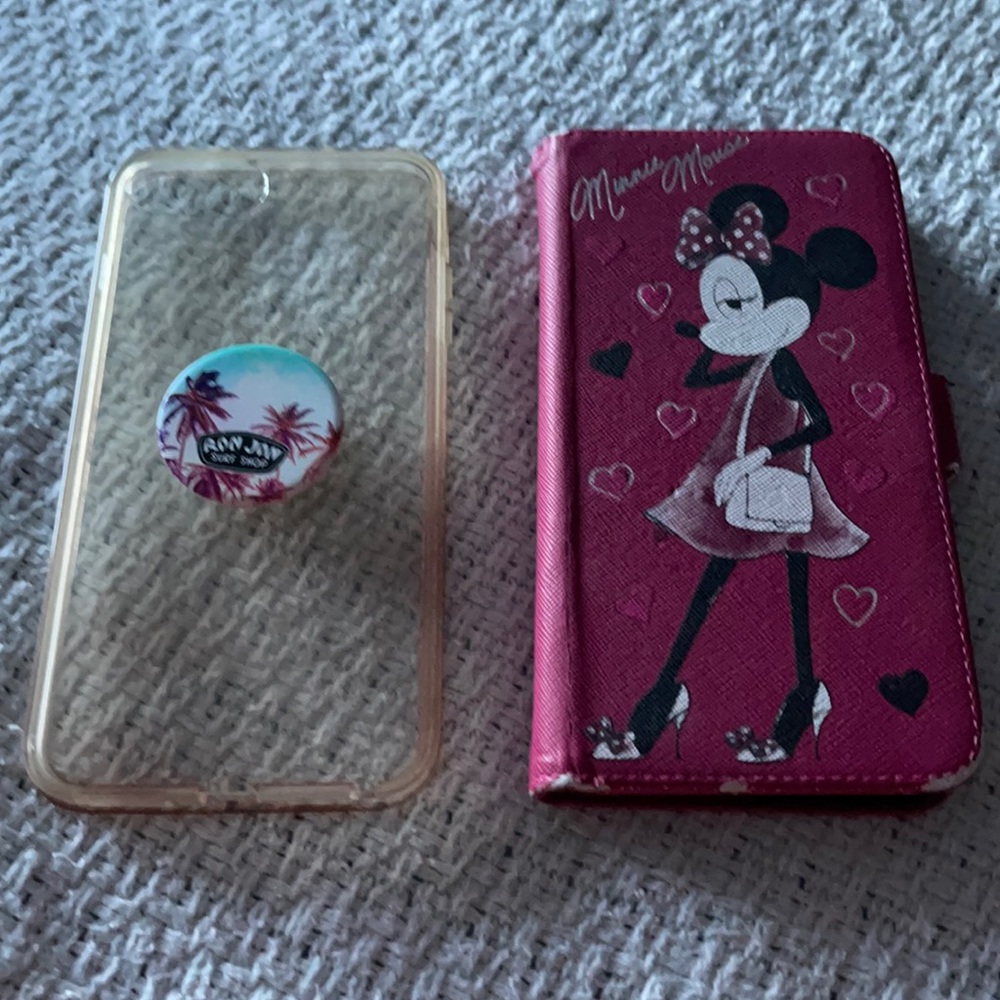 Apple iPhone 8 Plus cases Disney & Ron Jon